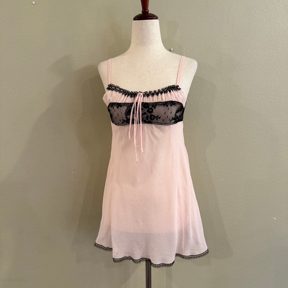 Victoria's Secret Silk Lace Babydoll Chemise Women Small Pink Y2K Coquette